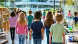 150 Kinder erkunden Uni Klagenfurt: Ein Tag voller Forschung, Bibliothekseinblicke und Musik