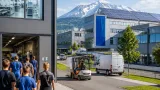 40 Jahre Mikrochip-Technik: LAM Research in Villach baut Kapazitäten und Ausbildungswege aus