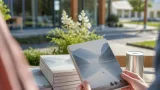 Buchprojekt „Sichten“: Erlöse unterstützen Frauen nach Gewalt im Bezirk Rohrbach
