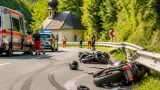Drei Verletzte bei Motorradkollision auf Weißenbachtalstraße nahe Maria Klamm