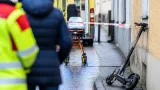 E-Scooter-Unfall in Fossenhofstraße: 21‑Jährige nach Kollision mit Hausmauer ins Klinikum gebracht
