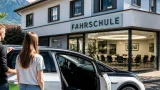 Fahrschule Brunner in Hermagor: Sieben Jahrzehnte Ausbildung, jetzt mit Elektroauto und L17-Fokus
