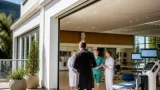 Fellner besucht Gailtal Klinik: Neurorehabilitation und regionale Versorgung im Fokus
