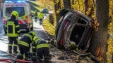 Frau in Frantschach bei Überschlag gegen Bäume eingeklemmt und ins LKH Wolfsberg gebracht