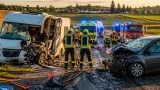 Frontalcrash bei Burgkirchen: Zwei Schwerverletzte, Großaufgebot an Einsatzkräften