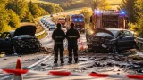 Frontalkollision auf B317 bei Neumarkt: Beifahrerin leicht verletzt, Straße vorübergehend gesperrt