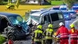 Frontalzusammenstoß in Piesendorf: Ein Toter, mehrere Verletzte auf der B168