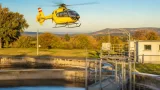 Gemeindemitarbeiter fällt in Klärbecken in Loosdorf – Hubschrauber-Einsatz