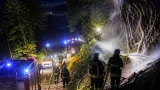 Glutnest nach Blitzschlag: Feuerwehr Reichraming verhindert Waldbrand in Niglgraben