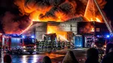 Großbrand in Recyclingbetrieb Wellesweiler: Drei Verletzte, zahlreiche Evakuierungen
