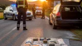 Großer Drogenfund nach Verkehrskontrolle: 74‑Jähriger in Haft, 37‑Jähriger angezeigt