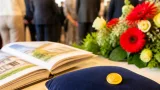 Hornstein ehrt Fritz Miedler für über vier Jahrzehnte kulturelles Engagement