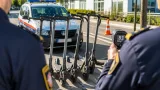 Kontrollen in Traun: Polizei stoppt manipulierte E‑Scooter und mehrere Minderjährige