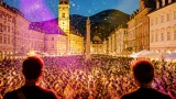 Leobener Hauptplatz fulminant: Schlagerabend mit Natalie Holzner und Manuel Mascha zieht Publikum