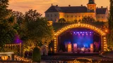 Musicalklassiker «Hello, Dolly!» gastiert in Langenlois: Open-Air im Schlosspark Haindorf