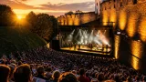 Musikfestival Steyr startet 32. Saison mit Rockmusical „Hair“ im Schlossgraben