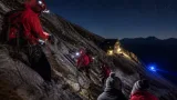 Nächtlicher Rettungseinsatz in Zell: Zwei Wanderer unterkühlt nach Umweg im steilen Gelände geborgen