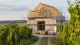 Neue Hubertuskapelle am Fuchsenberg: Rohbau steht, Weihe für Sommer 2027 geplant