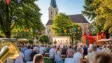 Pfarrfest in Gratkorn: Gottesdienst mit Gratkorner Pfarrer und Fest auf der Pfarrwiese