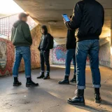 Jugendliche mit Skinhead-Ästhetik: Verfassungsschutz beobachtet neue, lose rechtsextreme Gruppen