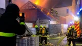 Scheunenbrand in Zellerndorf: Rasches Eingreifen verhinderte Ausbreitung auf Nachbarhäuser