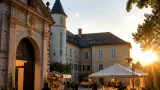 Schlösser im Bezirk: Wohnraum, Veranstaltungsorte und Publikumserlebnis