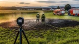 Schnelles Eingreifen stoppt Flurbrand bei Aigelsbach – kein Personenschaden