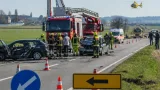 Schwerer Crash auf B1 bei Edt: Einsatzkräfte befreien Eingeschlossene, Straße stundenlang gesperrt