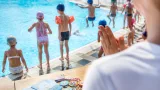 Schwimmkurse im Freibad Oberwart stärken Sicherheit und Selbstvertrauen