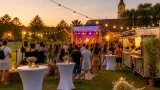 Sommernacht in Dobl-Zwaring: VP-Frauen laden zu »Weiß trifft Steirisch« auf die Pfarrwiese