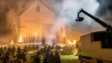 Telfs im Fernsehen: ORF zeigt Freiluft‑Inszenierung „Feuernacht“ der Volksschauspiele