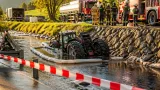 Tödlicher Traktorunfall bei Tierkörpersammelstelle: Person tot aus Ache geborgen