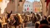 Traditioneller Säumerzug beginnt in Schärding: Einzug durch Linzer Tor eröffnet Säumerfest