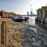 Dürre an der Donau: Kraftwerke drosseln, Reaktoren stellen Betrieb ein