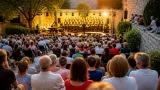 Volles Haus im Bürgermeistergarten: „ThiNk BIG!“ begeistert Wiener Neustadt