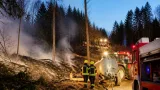 Waldbrand in Pabneukirchen rasch eingedämmt – zwölf Wehren im Einsatz