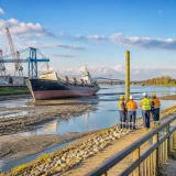 Niedrigwasser bringt Frachtschifffahrt an Kapazitätsgrenze — Wirtschaft spürt Folgen