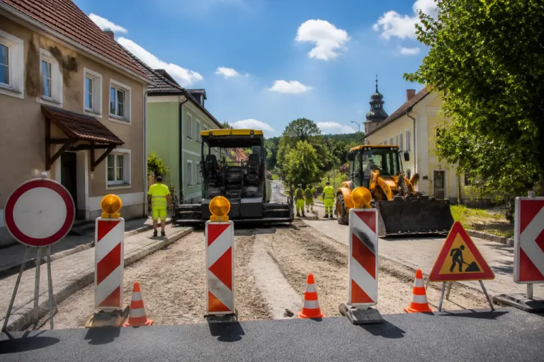 Sommerbaustelle in Oberneukirchen: Ortsdurchfahrt wird drei Wochen neu aufgebaut