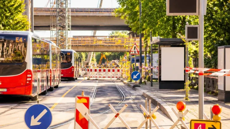 Baustellen-Sommer in Graz: Geänderte Straßenbahn- und Nightline-Routen im August
