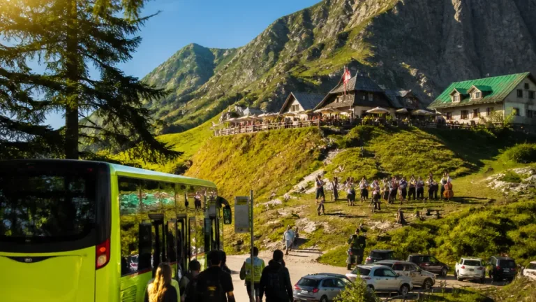 Entspannt zum Dobratsch-Kirchtag: Naturpark-Bus erspart Parkplatzsuche