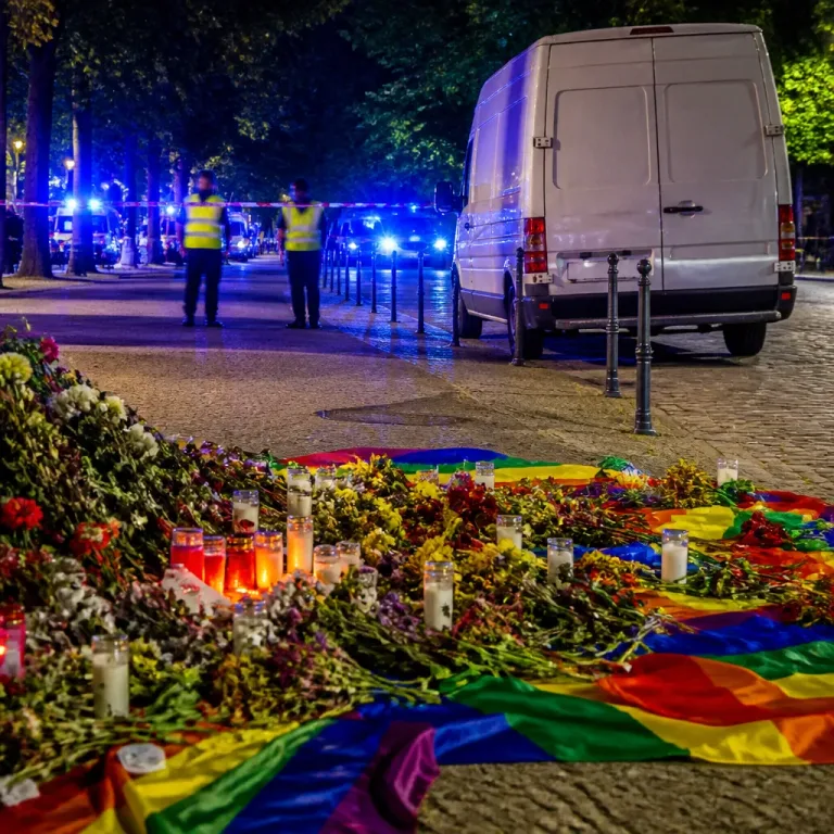 Tödlicher Angriff beim CSD in Berlin löst Debatte über Gefährder und Strafrecht aus