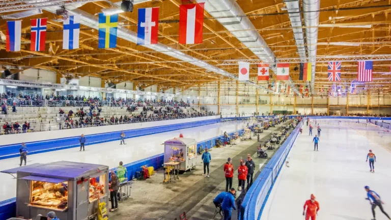 Internationales Eishockeyturnier in Ferlach lockt Nachwuchs- und Damen-Teams an
