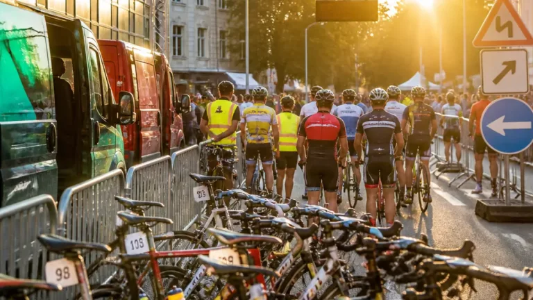 Junioren-Rundfahrt bringt internationale Radsportelite nach Wels-Land: Auswirkungen für Wels
