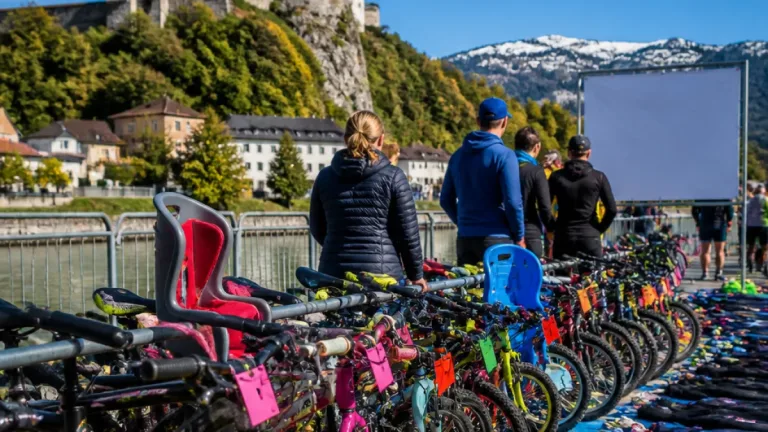 Kufstein: Kinder‑Triathlonzug meldet neuen Teilnehmerrekord