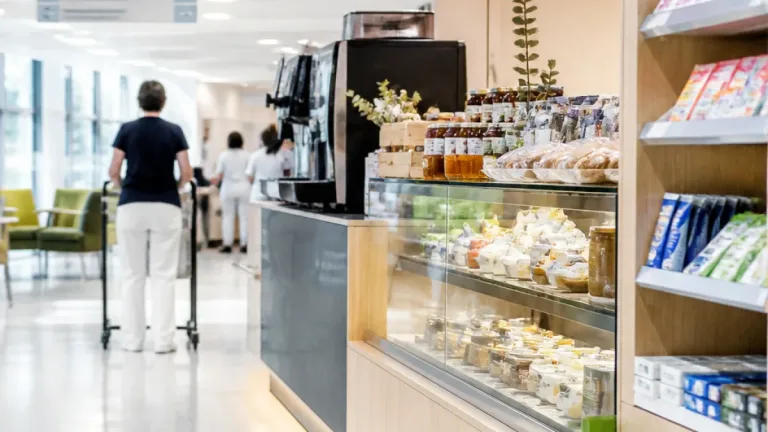Landesklinikum betreibt Cafeteria und Kiosk künftig in Eigenregie