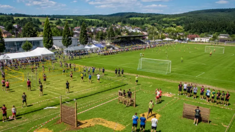Landjugend-Wettkampf in St. Florian: Über 150 Teilnehmer, Hindernislauf offen für alle