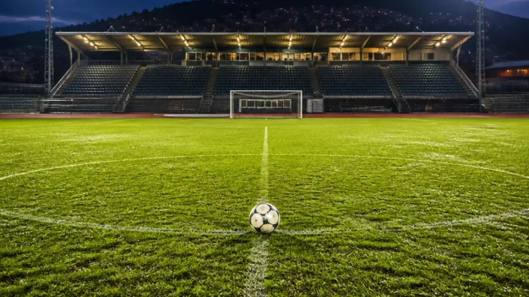 Leoben vor entscheidendem Sportwochenende mit Derby und Auswärtsspiel
