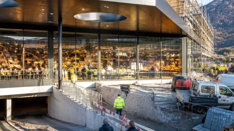 Modernisierung des Interspar in Feldkirch-Altenstadt: Teilöffnung und Umbau bis November 2026