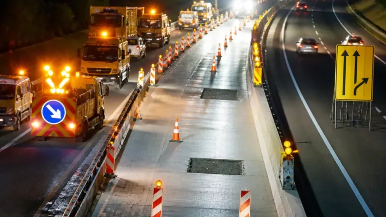 Nächtliche Sperre der A1 bei Amstetten: Reparaturarbeiten zwingen zu Umleitung