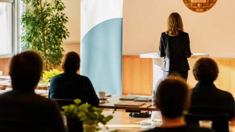 Stadträtin lädt zu offener Sprechstunde für Wirtschaft und Stadtmarketing